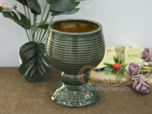 Lọ hoa dáng ly thủy tiên men hỏa biến vân sóng, cao 20cm