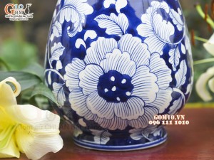 Lọ hoa dáng miệng loe men lam cổ vẽ hoa Phù Dung, cao 29cm