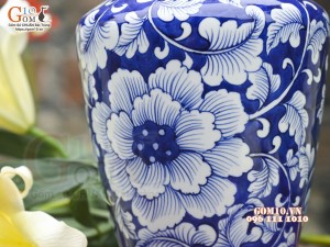 Lọ hoa dáng miệng vát men lam cổ vẽ hoa Phù Dung, cao 28cm