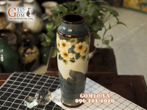 Lọ hoa dáng ống khắc hoa, nền trắng 44cm