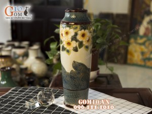 Lọ hoa dáng ống khắc hoa, nền trắng 44cm