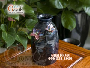 Lọ hoa dáng thấp men hỏa biến đắp nổi cánh hoa, cao 24cm