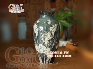 Lọ hoa dáng thon men hỏa biến ngọc bích họa tiết khắc sen, cao 28cm