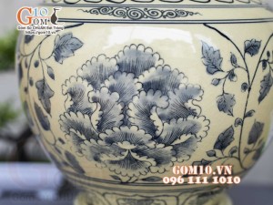 Lọ hoa dáng tỏi men cổ họa tiết hoa dây, cao 42cm (cả đế)
