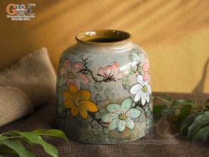 Lọ hoa dáng trụ miệng nhỏ men màu vẽ hoa, cao 16cm