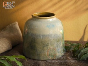 Lọ hoa dáng trụ miệng nhỏ men màu vẽ hoa Hồng, cao 16cm