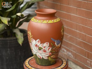Lọ hoa dáng vò cao gốm đất đỏ khắc Chim Hoa, cao 32cm