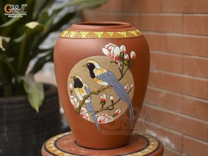 Lọ hoa dáng vò cao gốm đất đỏ khắc Hoa Khai Phú Quý, cao 27cm