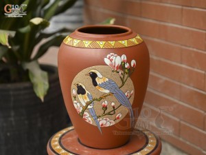 Lọ hoa dáng vò cao gốm đất đỏ khắc Hoa Khai Phú Quý, cao 27cm