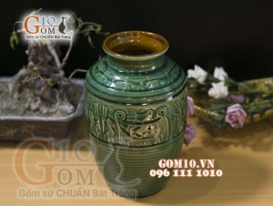 Lọ hoa dáng vò họa tiết viền cổ, cao 29cm