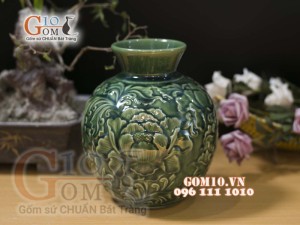 Lọ hoa dáng vò khắc hoa Mẫu Đơn, cao 20cm