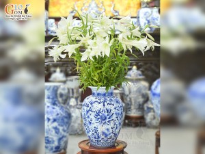 Bảo bình phong thủy men lam cổ vẽ ngàn hoa, cao 36cm