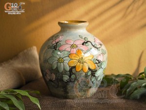 Lọ hoa dáng vò tròn men màu vẽ hoa, cao 18cm
