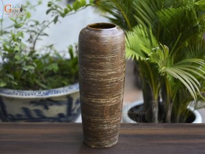 Lọ hoa gốm dáng bom mộc màu nâu, cao 40cm