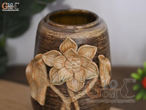 Lọ hoa gốm dáng chum đắp nổi hoa Sen nâu ganh, cao 18cm