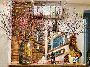 Lọ hoa gốm dáng chuông béo vẽ chữ Lộc, cao 30cm