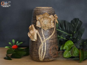 Lọ hoa gốm dáng chuông đắp nổi hoa Sen, cao 30cm