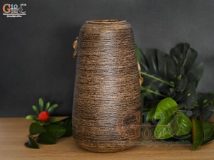 Lọ hoa gốm dáng chuông đắp nổi hoa Sen, cao 30cm