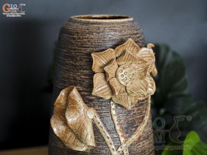 Lọ hoa gốm dáng chuông đắp nổi hoa Sen, cao 30cm