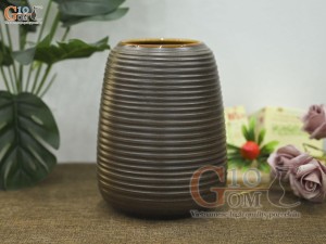 Lọ hoa gốm dáng chuông vân sóng, cao 19cm