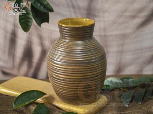 Lọ hoa gốm dáng cố vát vân sóng, cao 23cm