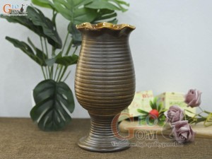 Lọ hoa gốm dáng ly miệng loe vân sóng, cao 25cm