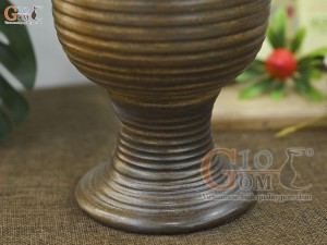 Lọ hoa gốm dáng ly miệng loe vân sóng, cao 25cm