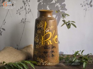 Lọ hoa gốm dáng trụ cổ nhỏ vẽ chữ Phúc, cao 33cm