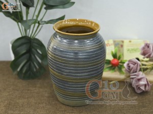 Lọ hoa gốm dáng vò hồng bé vân sóng, cao 20cm