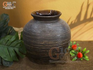 Lọ hoa gốm dáng vò màu nâu, cao 22cm