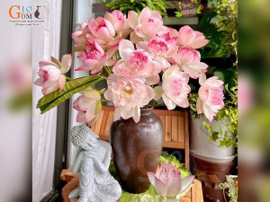 Lọ hoa gốm dáng xoài màu nâu, cao 30cm