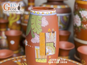 Lọ hoa gốm đất đỏ dáng ống vẽ chuối