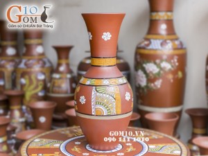 Lọ hoa gốm đất đỏ dáng tì bà cổ loe, 58cm