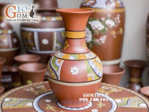 Lọ hoa gốm đất đỏ dáng tỏi 50cm