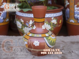 Lọ hoa gốm đất đỏ dáng tỏi cao cổ, cao 30cm