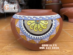 Lọ hoa gốm đất đỏ dáng vò tròn, cao 13cm
