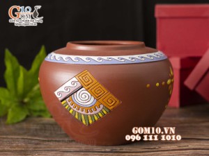 Lọ hoa gốm đất đỏ dáng vò tròn thấp, cao 16cm