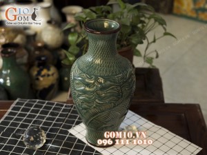 Lọ hoa men cổ dáng béo khắc lá xanh 45cm