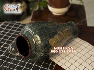 Lọ hoa men cổ dáng chân eo khắc hoa bông 39cm