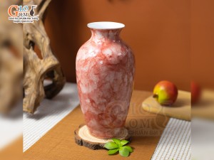 Lọ hoa men đá dáng chân thon màu đỏ, cao 28cm