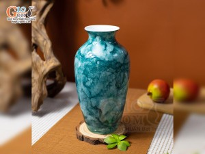 Lọ hoa men đá dáng chân thon màu xanh thiên hà kẻ chỉ vàng kim, cao 28cm