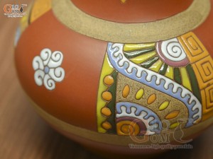 Lọ hoa men gốm dáng tỏi chân cao 31cm