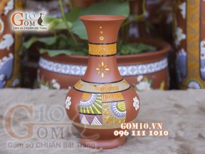 Lọ hoa men gốm dáng tỏi chân cao 31cm