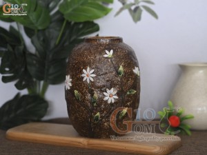 Lọ hoa men gốm dáng trứng đắp hoa cúc hoạ mi, cao 20cm