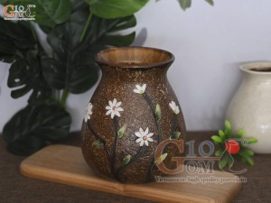 Lọ hoa men gốm miệng loe đắp hoa cúc hoạ mi, cao 19cm