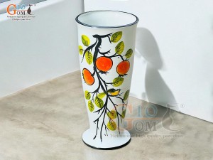 Lọ hoa men kem dáng ly cúp vẽ cành hồng, cao 33cm