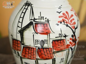 Lọ hoa men kem dáng vò cao vẽ hoa Đào phai, cao 24cm