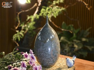 Lọ hoa men kết tinh đa đồng tâm bảo bọc đồng, cao 36cm (hàng vuốt tay)