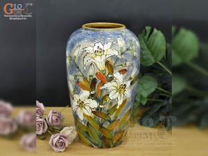 Lọ hoa men màu dáng chân thon vẽ hoa Bách Hợp, cao 30cm