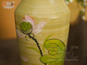 Lọ hoa men màu dáng cổ thắt chân thon vẽ hoa Sen hồng, cao 28cm